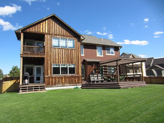 4th image of 1641 Angelina Way
