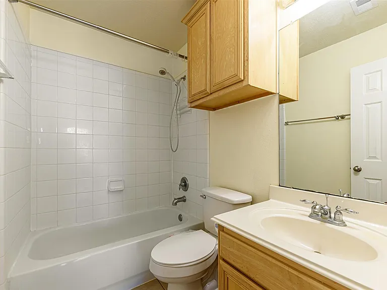 10834 Windfern Lakes St — Photo 15
