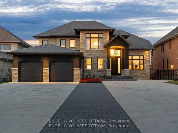 151 Winding Way, Ottawa, ON K2C 3H1