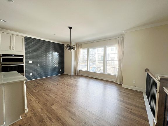 4th image of 2142 Hinton Dr SE #2142