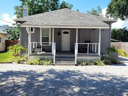 955 Aragon Ave #A Photo 1 955 Aragon Ave #A Photo 1