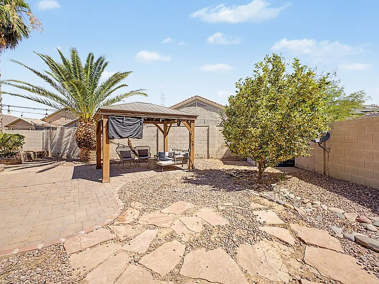 5924 W Park View Ln — Photo 34