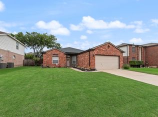 2025 Apple Dr, Little Elm, TX 75068