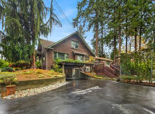 18220 108th Ave NE, Bothell, WA 98011