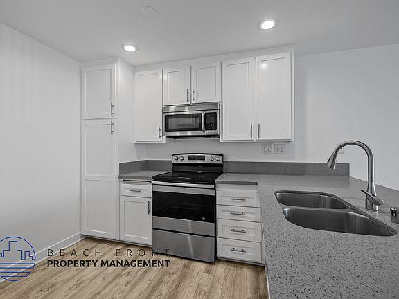 2nd image of 1625 Redondo Ave APT 103