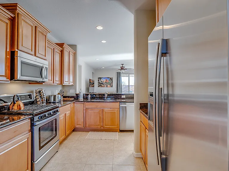 26731 W Pontiac Dr — Photo 12