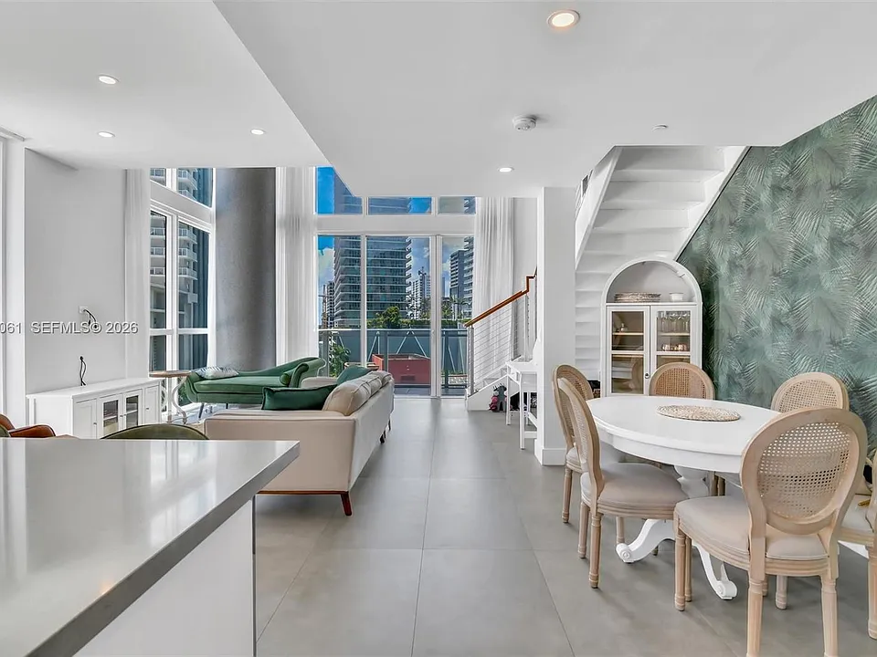 1080 Brickell Ave #713