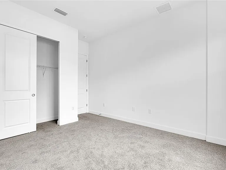 15179 Blue Peacock Ln — Photo 6