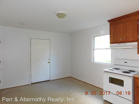 4th image of 3413 Granby St #D