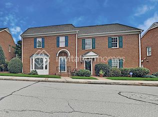 445 Salem Vista Ct, Winston salem, NC 27101
