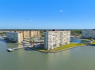 4775 Cove Cir APT 103, Saint Petersburg, FL 33708