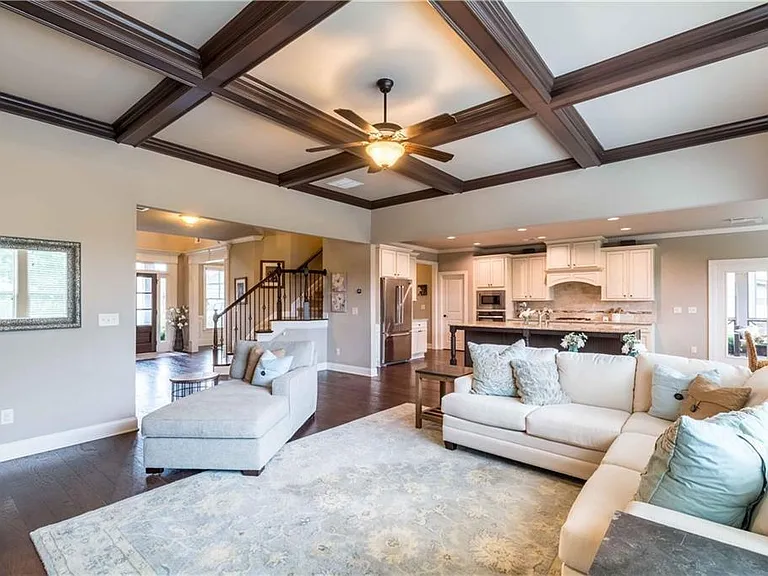 4719 Moon Hollow Ct — Photo 4