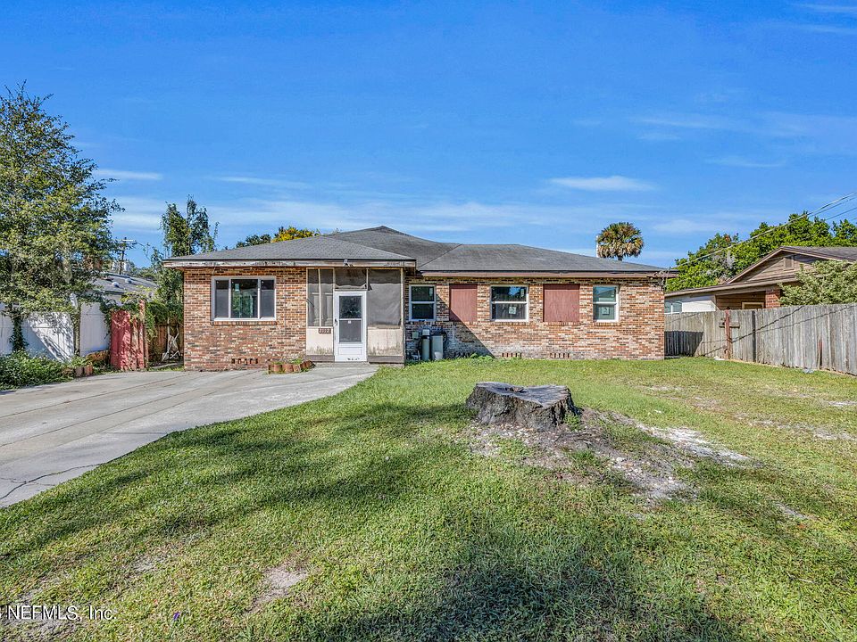 1st image of 2112 Almira St