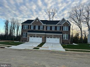 1091 Llano Dr, La Plata, MD