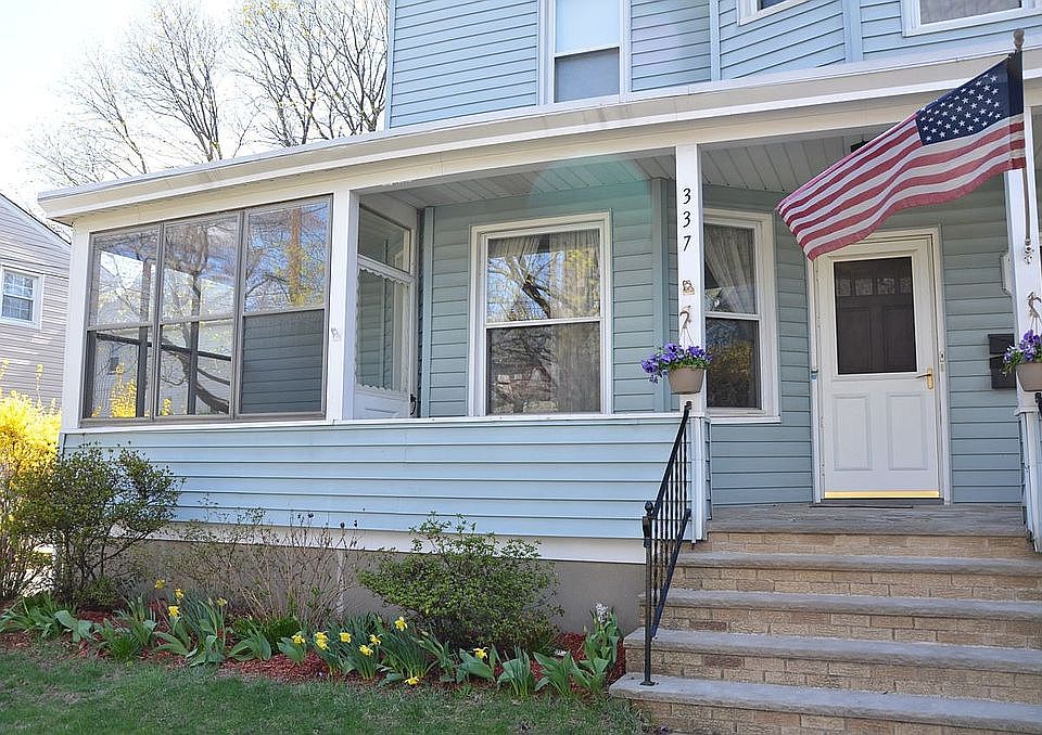 2nd image of 337 Montross Ave