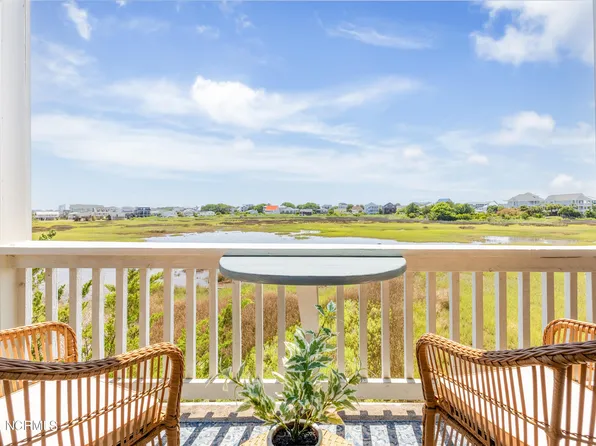 1801 Canal Drive #D11, Carolina Beach, NC 28428