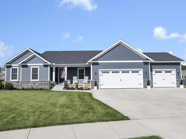 1200 Buck Ct, Circleville, OH 43113