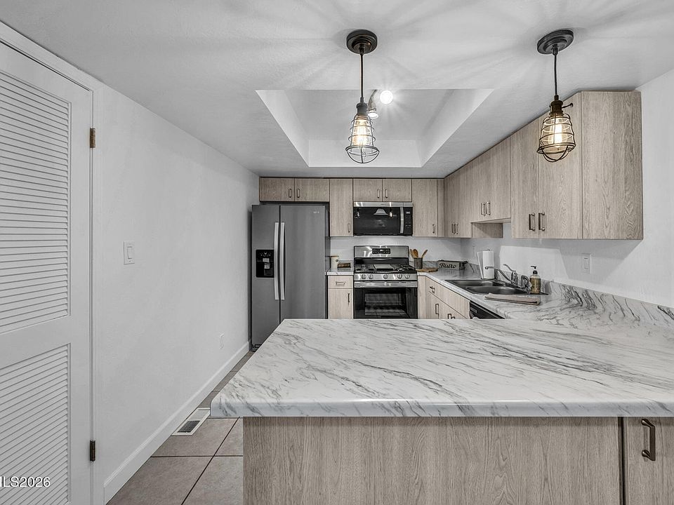 1st image of 2300 Dickerson Rd APT 11