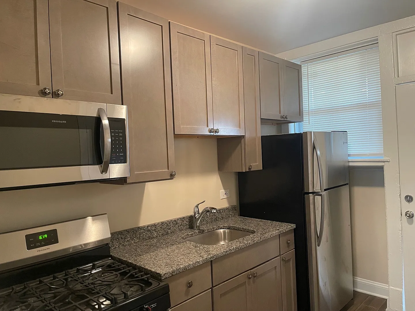 1 bed, $1,450 — Photo 2