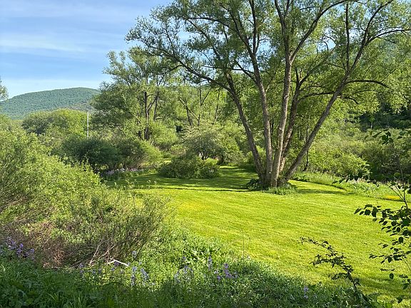 2nd image of 3112 Roses Brook Rd #1