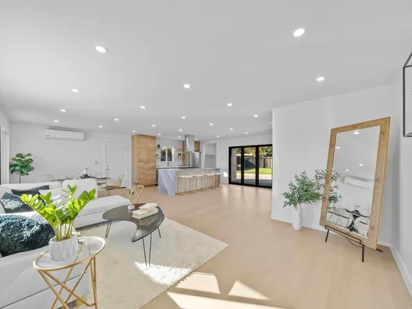 5214 Dante St, San Diego, CA 92117