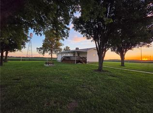 31356 NW Barton Rd, Garnett, KS 66032