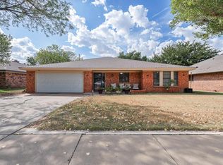 7608 Canode Dr, Amarillo, TX 79121