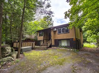 23 Cliffwood Rd, Lake Ariel, PA 18436