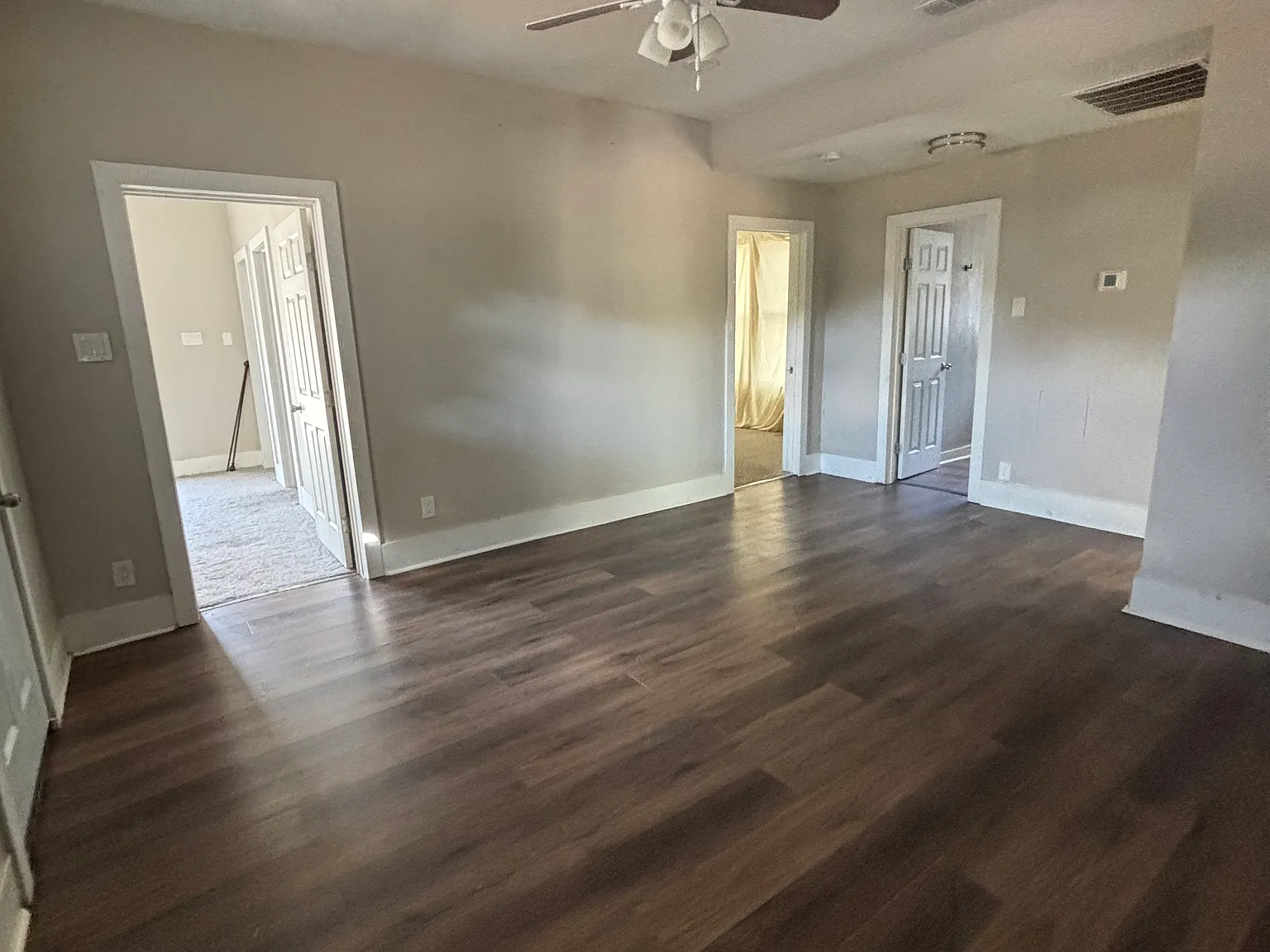 3 bed, 1133 sqft, $1,600 — Photo 4