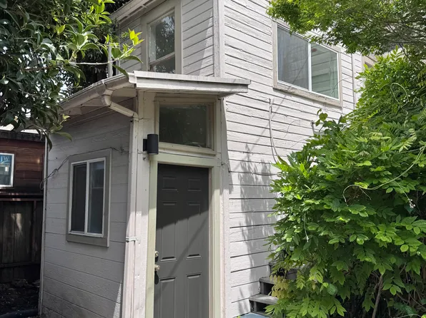 2912 Newbury St #D, Berkeley, CA 94703