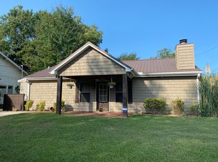 402 6th St S, Columbus, MS 39701