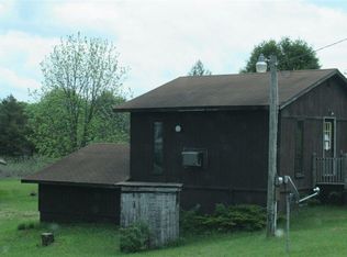 4980 N 7th Rd, Mesick, MI 49668