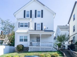412 S Beach St, Fall River, MA 02724