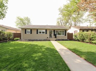 1558 E Broadway St, Bradley, IL 60915