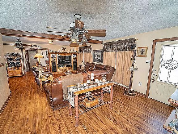 2nd image of 3993 County Road 201