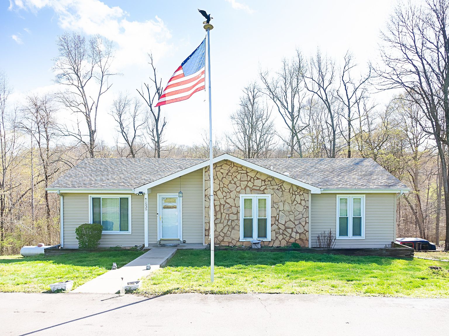 1535 Gratton Rd, Clarksville, TN 37043 Zillow