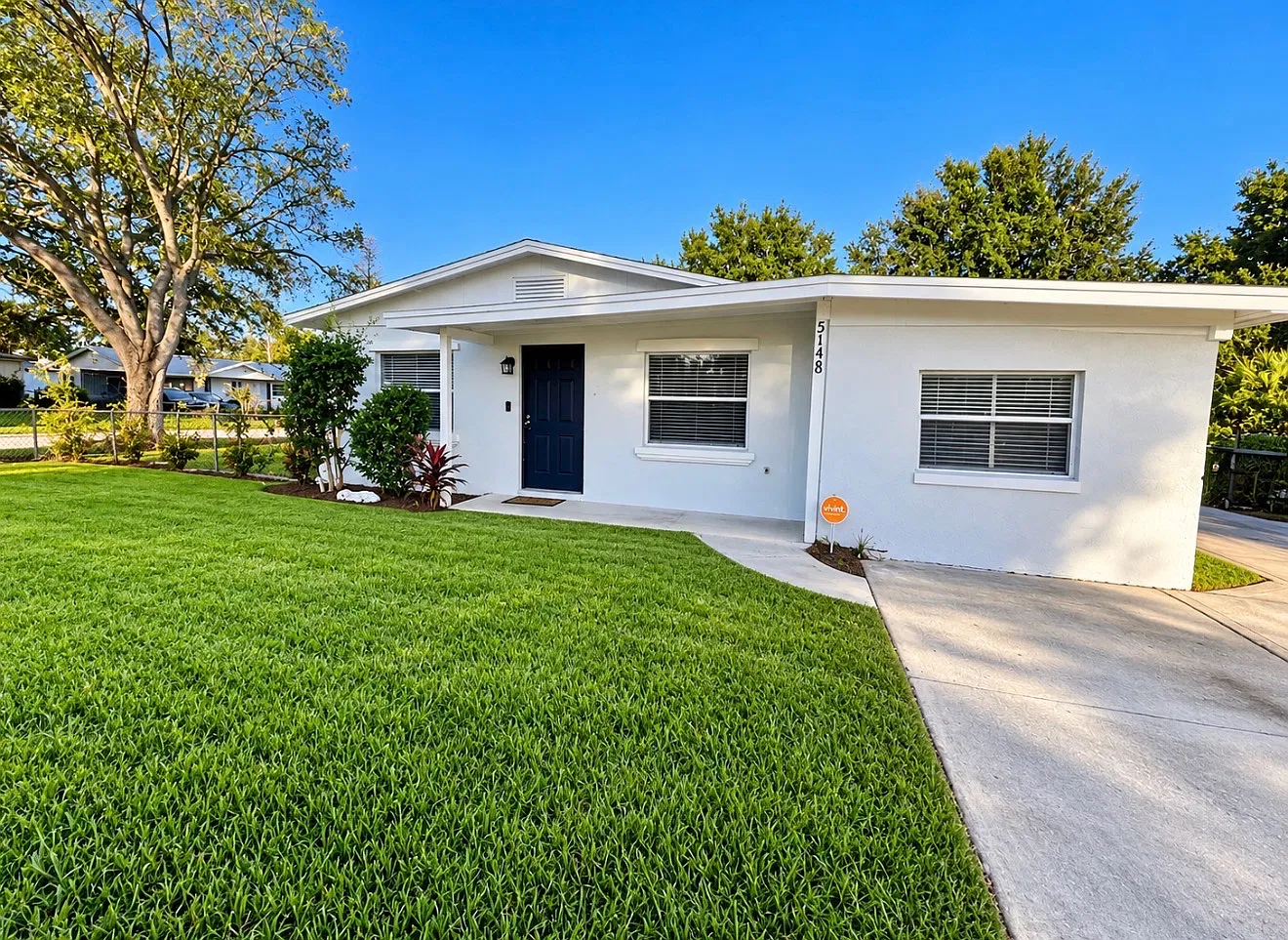 4 bed, 1500 sqft, $2,250 — Photo 1