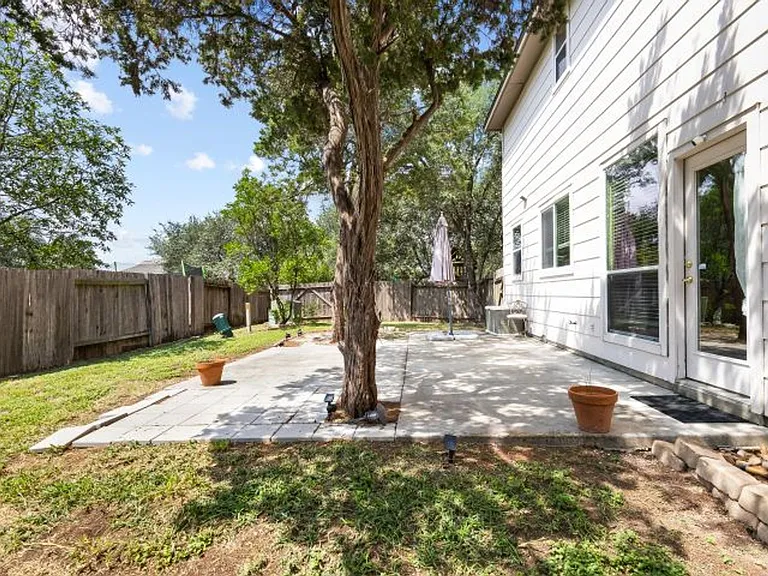 8506 Raton Way — Photo 23