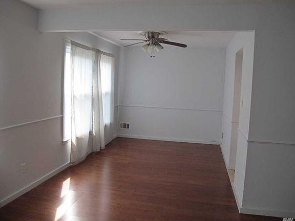 4th image of 214-32 Waters Edge Dr #2