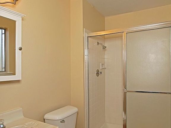 2nd image of 4605 N Lorna Ave