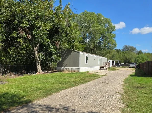 732 County Road 603, Dayton, TX 77535