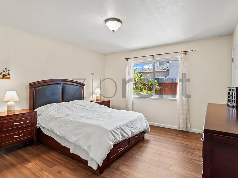 7525 Hazelnut Dr — Photo 22