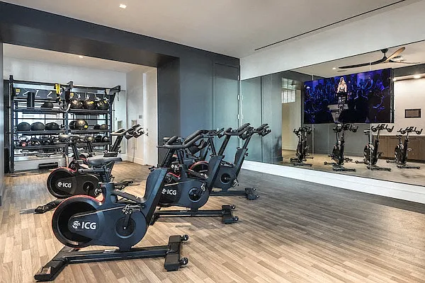 Adeline Luxury Living — Photo 18