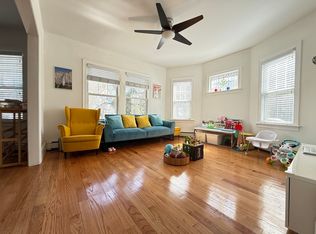 132 Middlesex Rd #1, Brookline, MA 02467