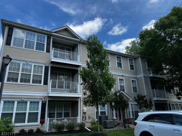 79 Kyle Way, Ewing Twp., NJ 08628