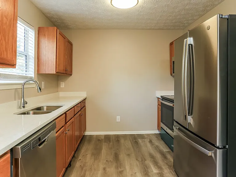 1825 Cutters Mill Way — Photo 9
