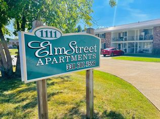 1111 N Elm St APT Q, Orrville, OH 44667