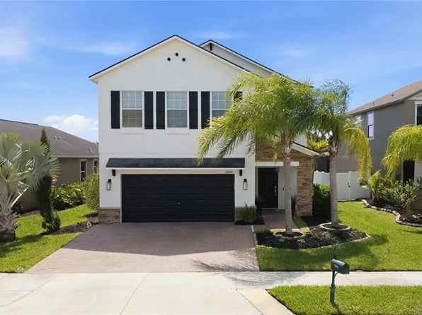 11930 Lake Blvd, New Port Richey, FL 34655