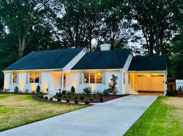 611 Clark Dr, Tarboro, NC 27886