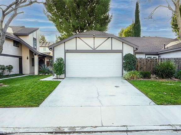 3rd image of 28291 Bockdale Ave
